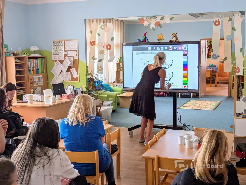 Interaktivní tabule, digitální vzdělávání v mateřské škole